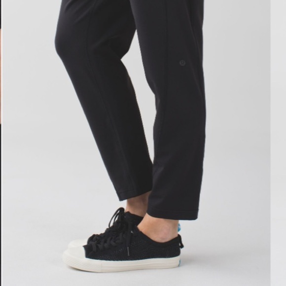 Lululemon Wrap It Up Trouser Pant Black Athleisure - Picture 4 of 14